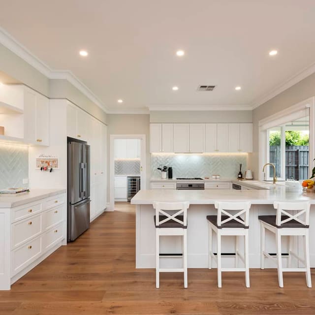 Understated Glamour Extension — photo 1
